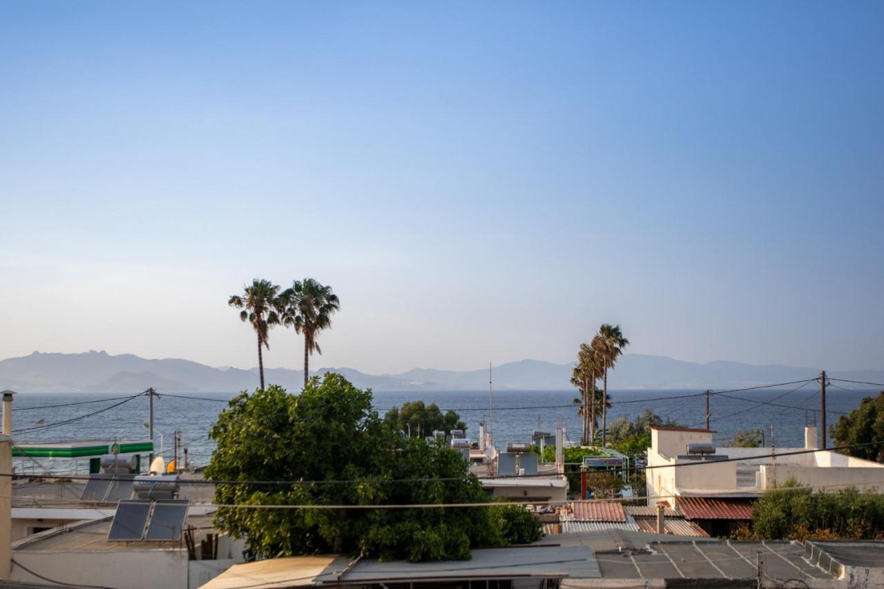 On The Breeze 1 Apartment Kos Town Luaran gambar